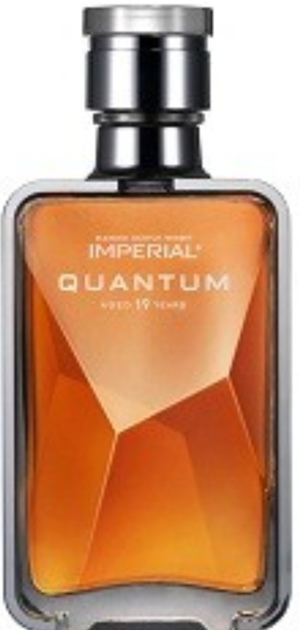 Rượu Blended Scotch  Whisky Imperial Quantum  Aged 19 Years
